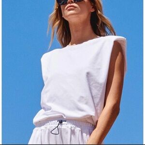 Sundry muscle sleeveless shoulder pad white sweatshirt